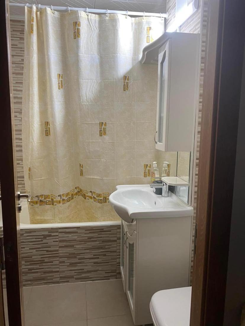 Ultracentral Botis Apartment